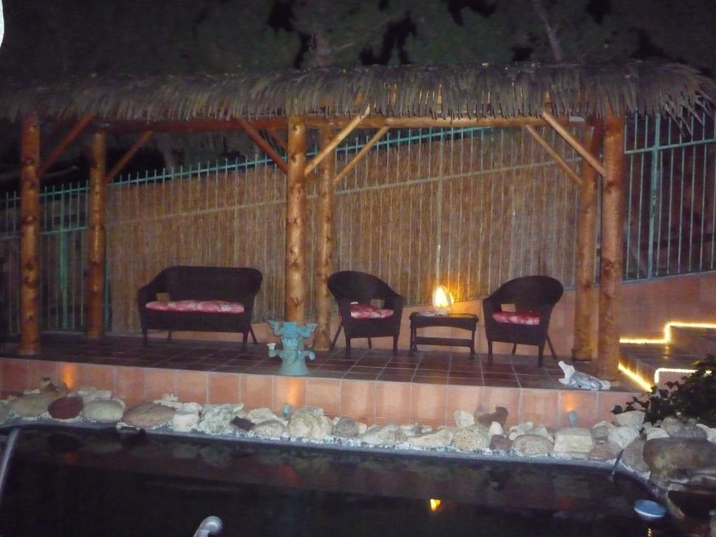 Woodland Hills Calabasas Guesthouses 로스앤젤레스 외부 사진