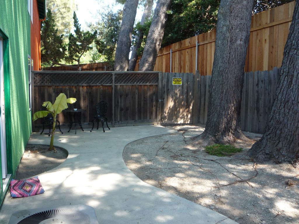 Woodland Hills Calabasas Guesthouses 로스앤젤레스 외부 사진